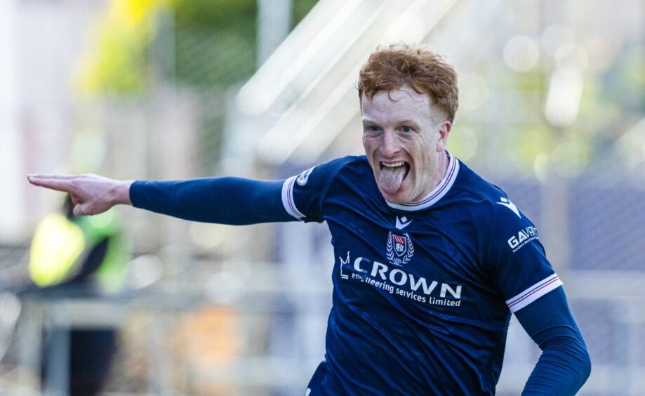 Simon Murray is now on 21 goals for the season after his brace saw off St Mirren. Image: Mark Scates/SNS