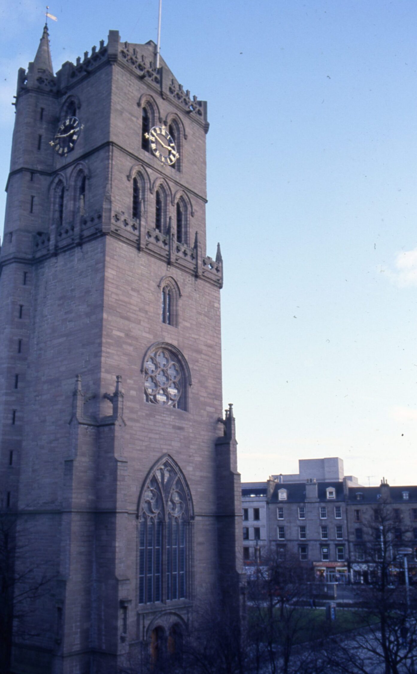 the clock side of the Old Steeple in Nethergate, Dundee, in February 1987.