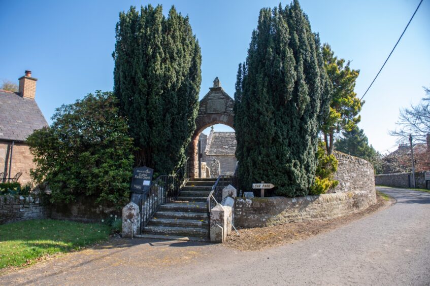 Guthrie Church in rural Angus.