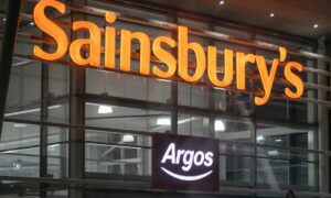 Sainsbury's has lodged plans for a new supermarket in Glenrothes