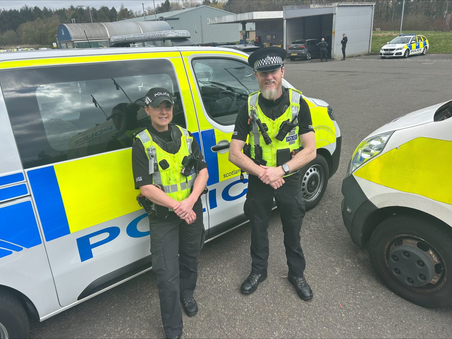 Glenrothes police officers Jordan Reynolds and David Irvine have been haled as heroes for saving the man's life. 