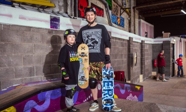 CR0052640, Rebecca Baird, Dundee. Passion Park Photo Essay. Picture Shows:Jan Winiarski (11) with Dad Michael Winiarski (40)   at Passion Park in Dundee. Saturday 12th April 2025. Image: Steve Brown/DC Thomson