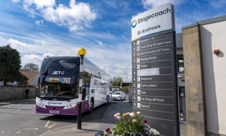 Bus From Halbeath Park And Ride To Edinburgh Airport www.thecourier.co.uk