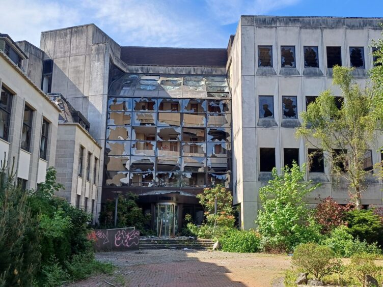 A wall of shattered windows