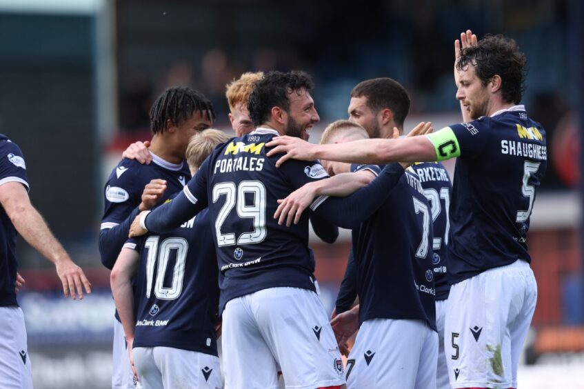 Dundee celebrate Antonio Portales's brilliant opening goal. Image: Craig Foy/SNS