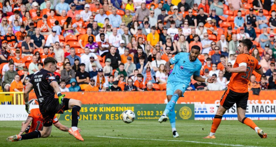 Jonah Ayunga has the ball in the net for a second time but it is ruled out