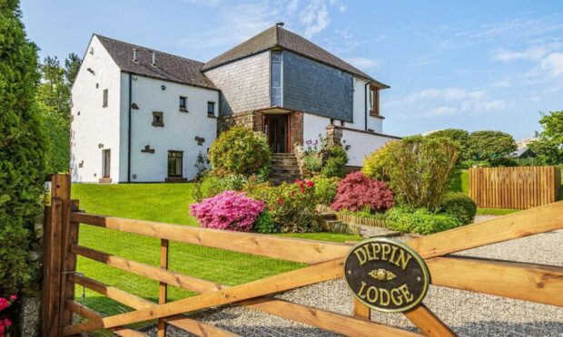 Dippin Lodge, Buchlyvie