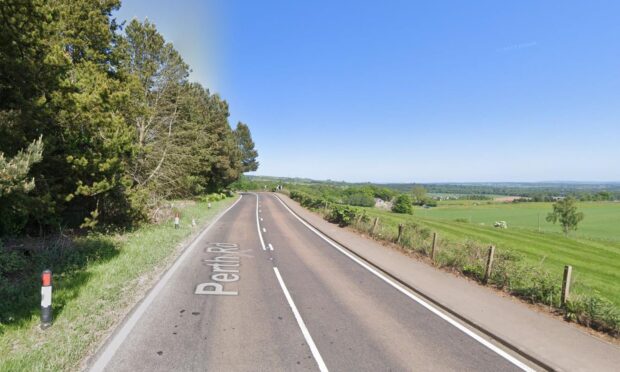 A vehicle fire has closed the A85 between Crieff and Gilmerton. Image: Google Maps