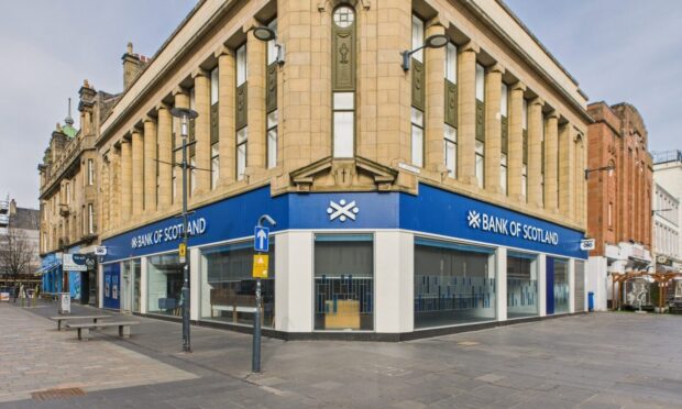 To go with story by Lucy Scarlett. - Picture shows; Bank of Scotland . Perth. Supplied by Shepherd Chartered Surveyors  Date; Unknown