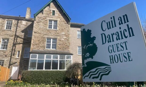Cuil-An-Daraich Guest House in Logierait, near Pitlochry