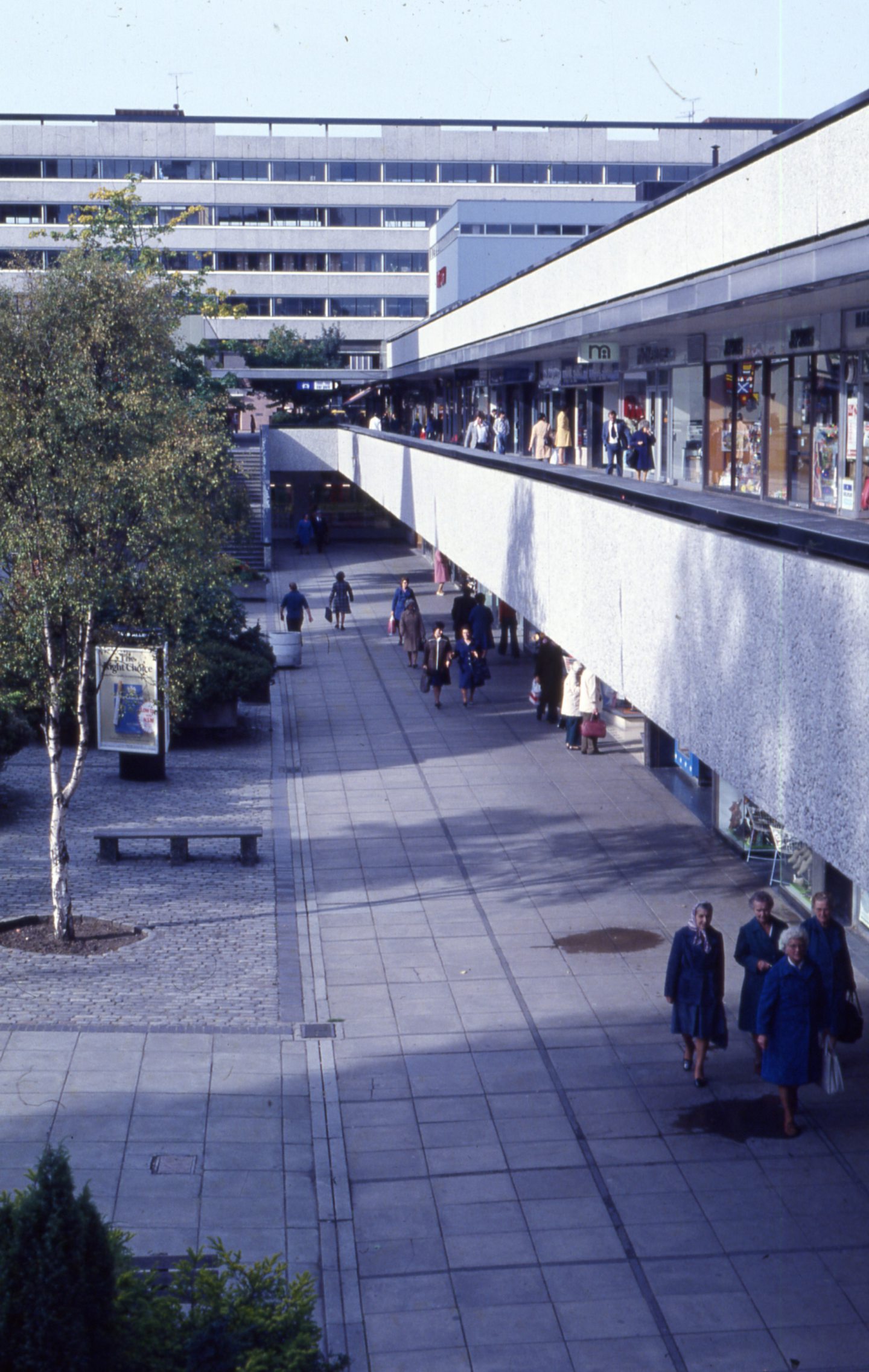 Shoppers on the walkway at Overgate shopping centre in 1987 in Dundee.