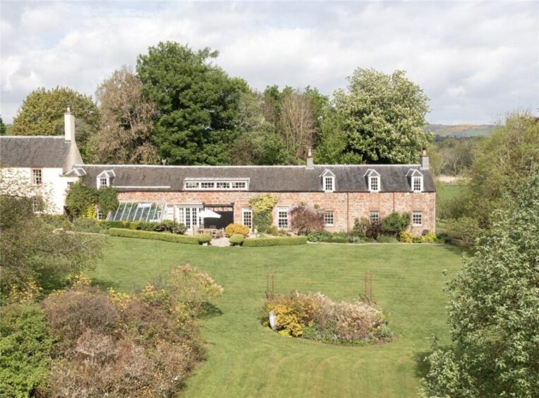 Drummonie Cottage. 