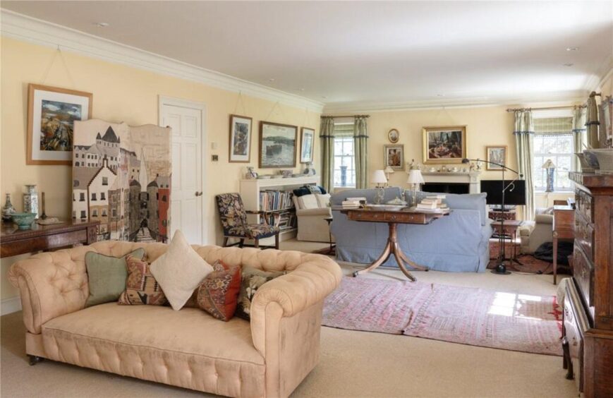 The living space inside the cottage. 