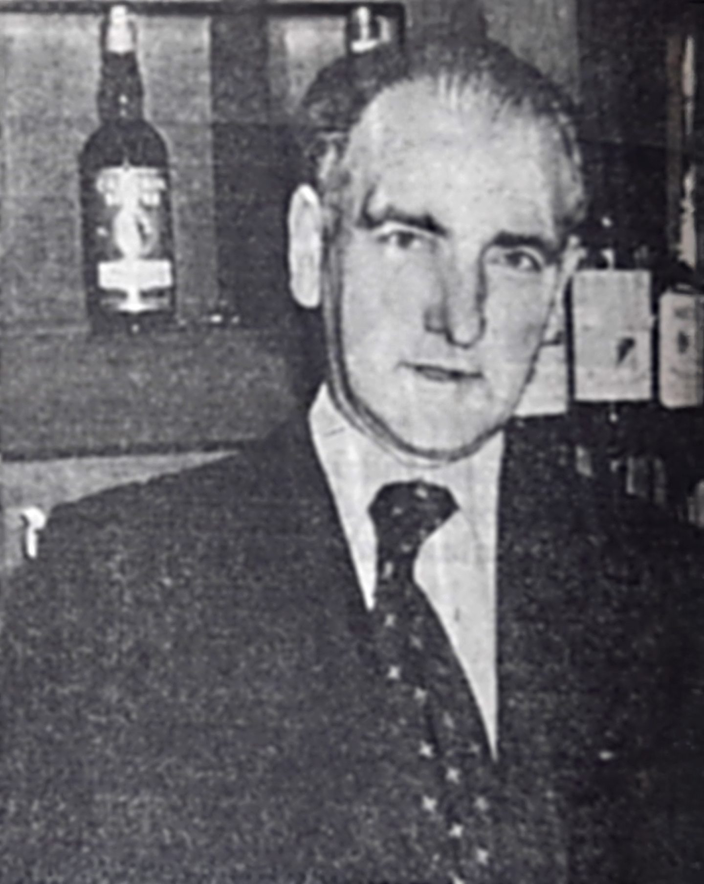 Harry Walker in July 1978 behind the bar in Dunfermline