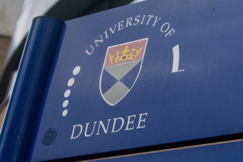 Dundee University sign
