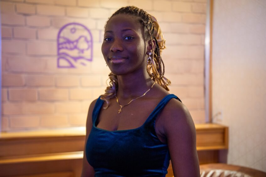 Eniayo Temituro.