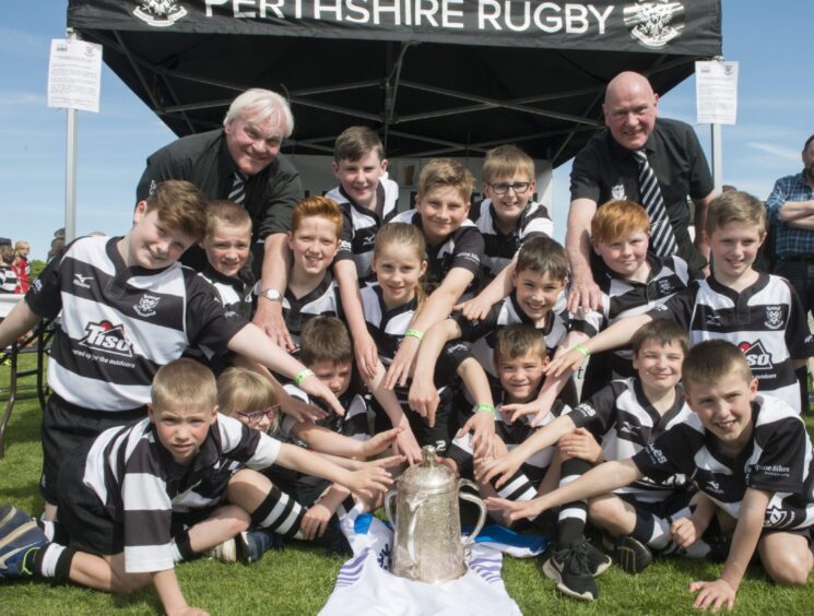 Perthshire Rugby Club kids with Calcutta Cup.