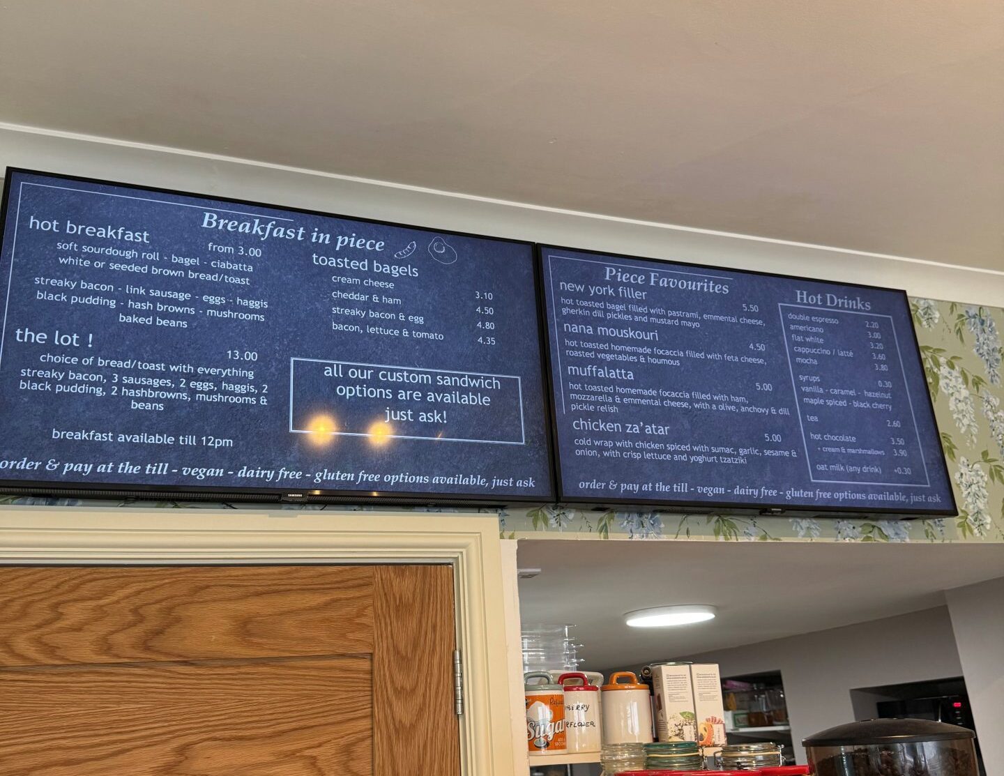 Menu at Piece.
