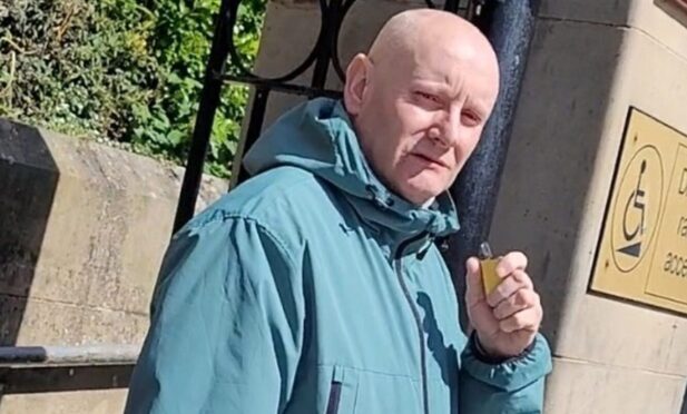 Stephen Capon