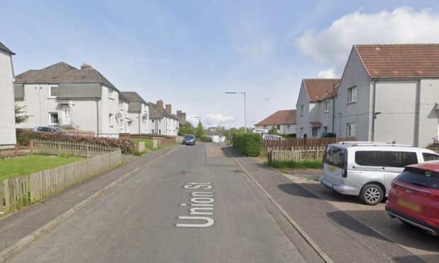 Union Street in Kelty where there is a ground floor flat fire