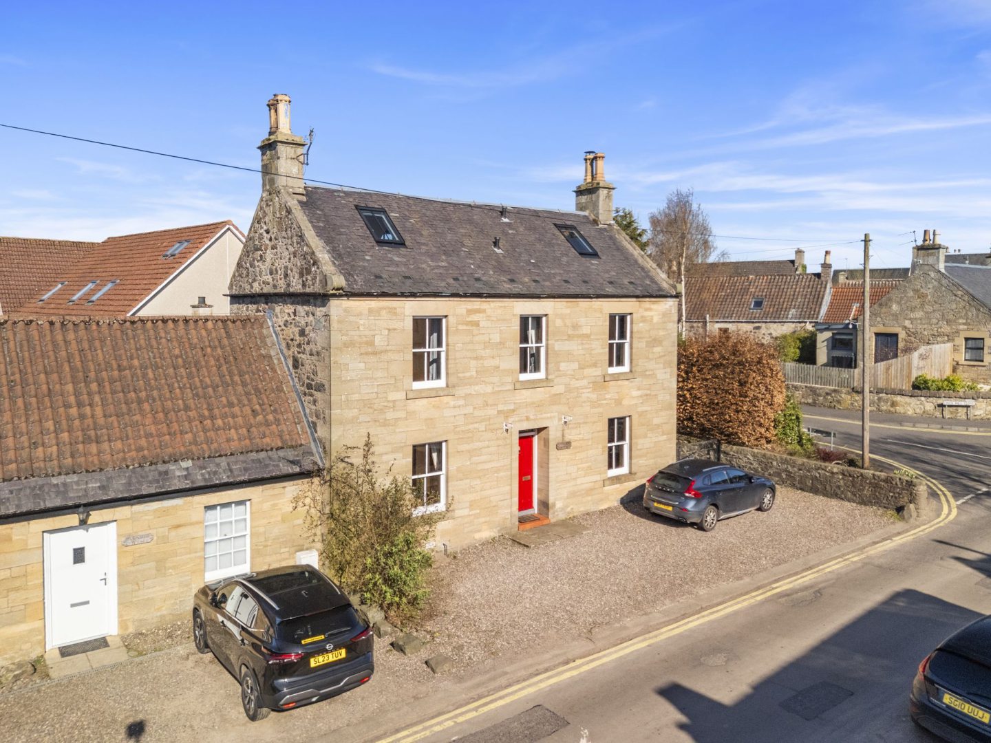 West End House, Freuchie.