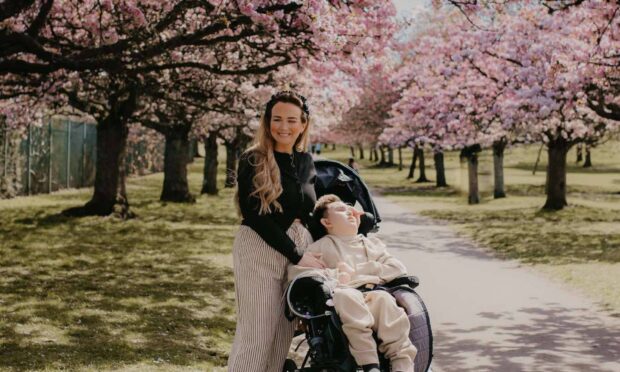 Riley Welsh and mum Leigh at a recent photoshoot in Dawson Park, Dundee. Image: Genna o'Neill Photography