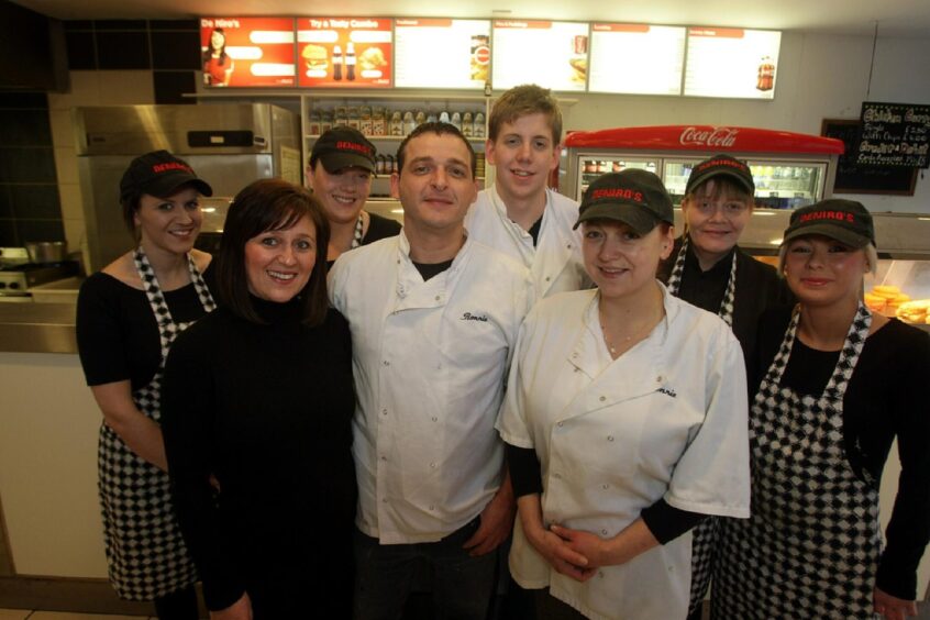 De Niro's staff. 