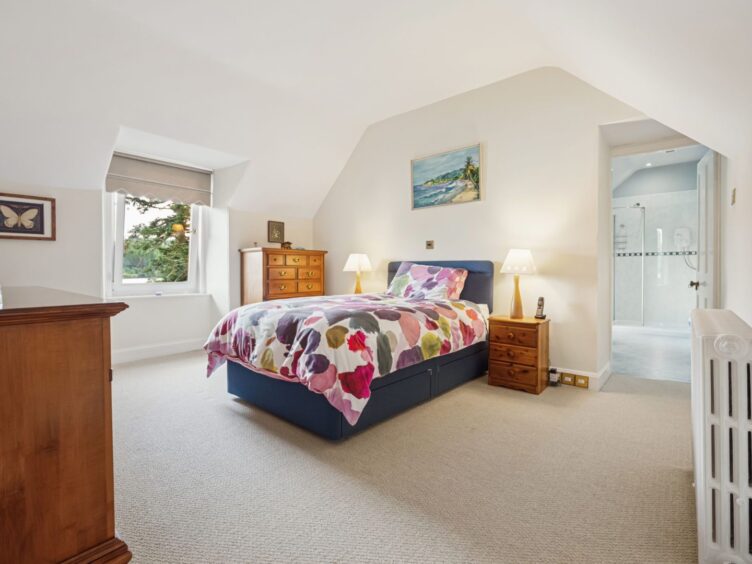 One of the ensuite bedrooms in Tigh-na-Traigh.