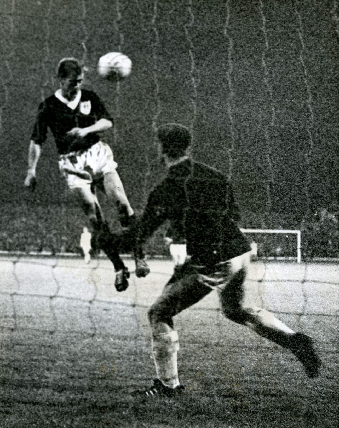 Penman scores a header against Cologne in 1962.