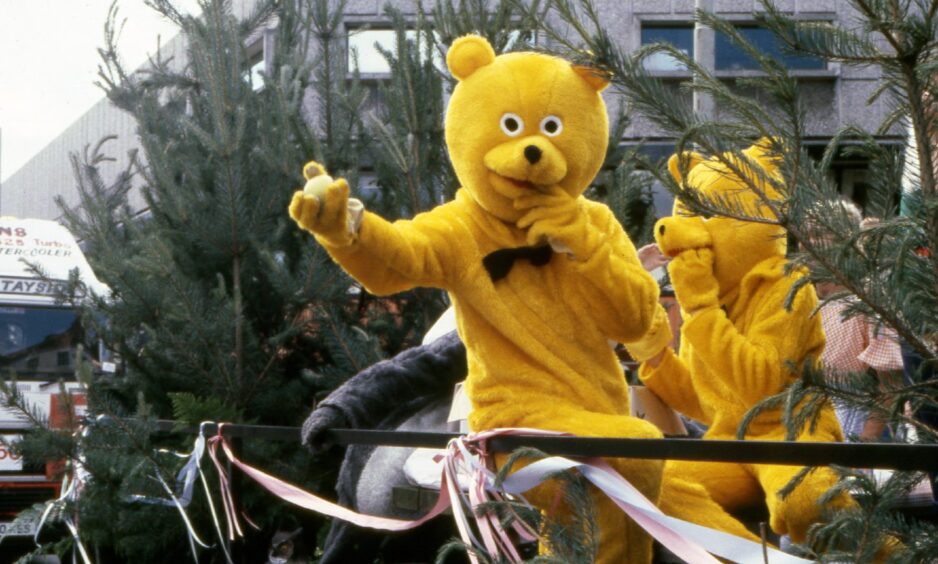 Teddy bears on a float.