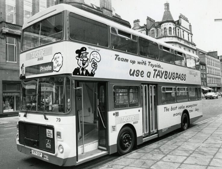 A Tayside Region bus in Dundee in February 1988.