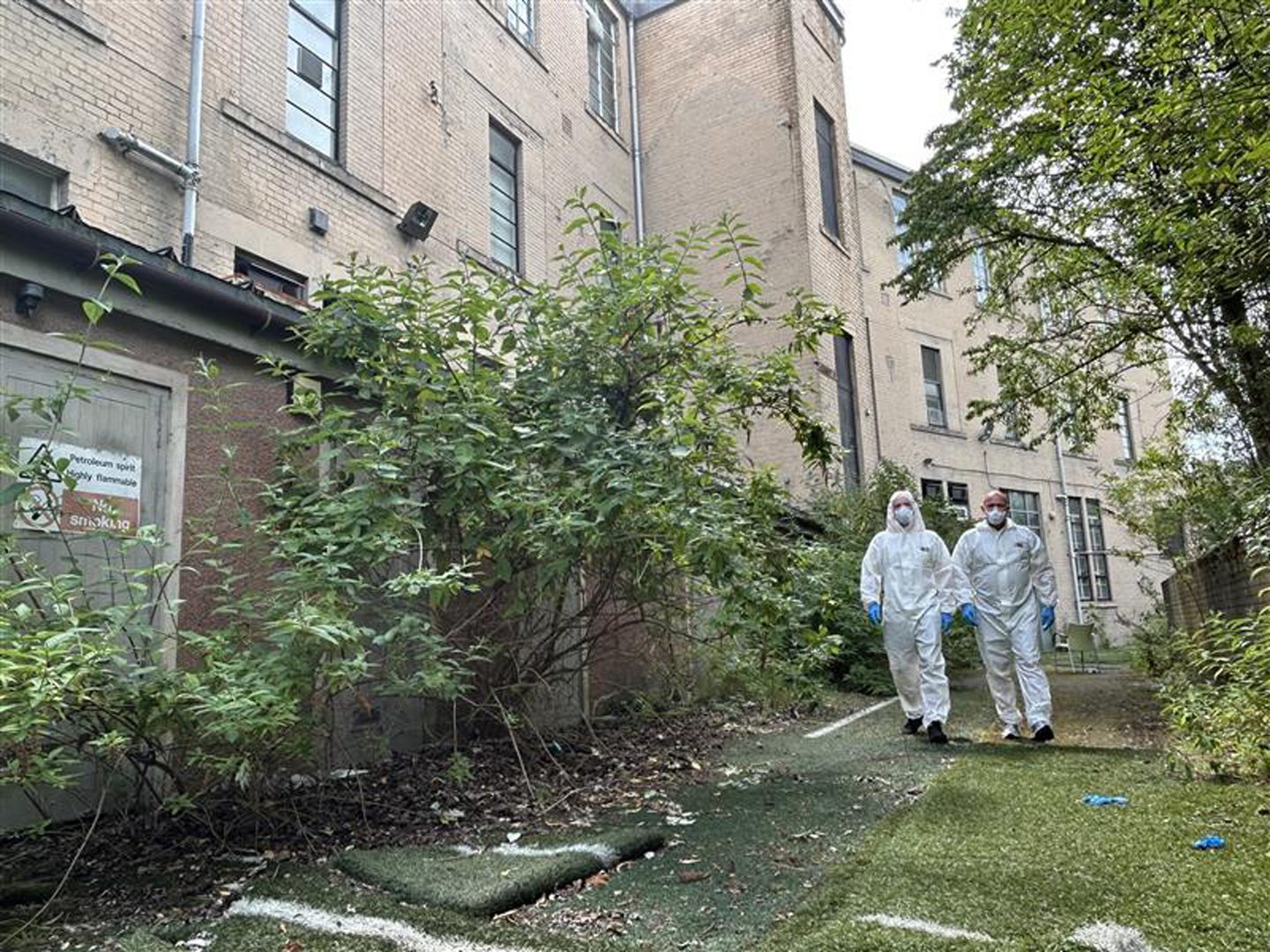 Police forensics officers at Niarn Mill in Kirkcaldy.