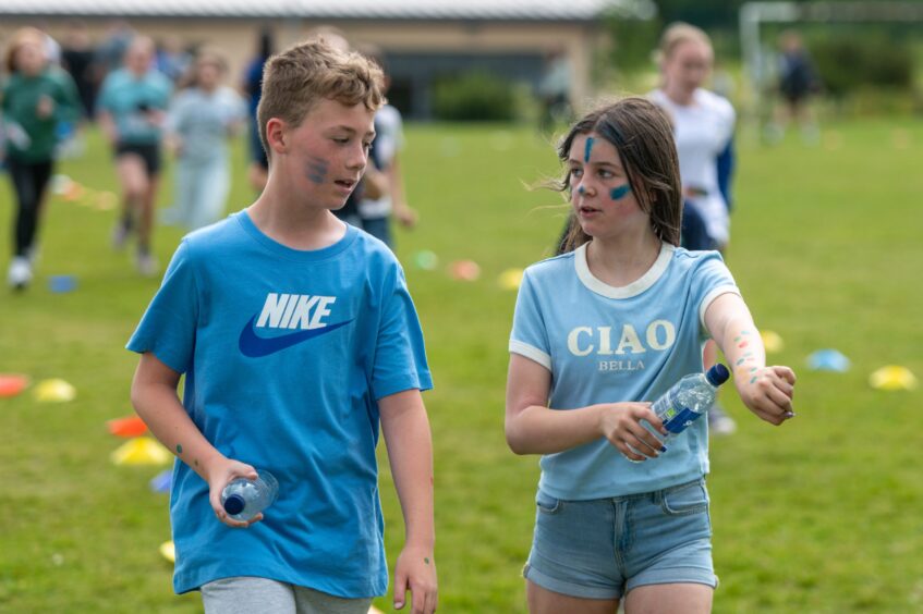 Langlands Primary School Race for Charlie in memory of 11-year-old former pupil.