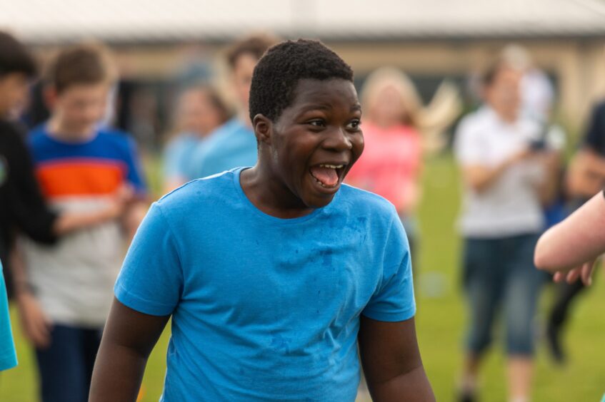 Langlands Primary School Race for Charlie in memory of 11-year-old former pupil.