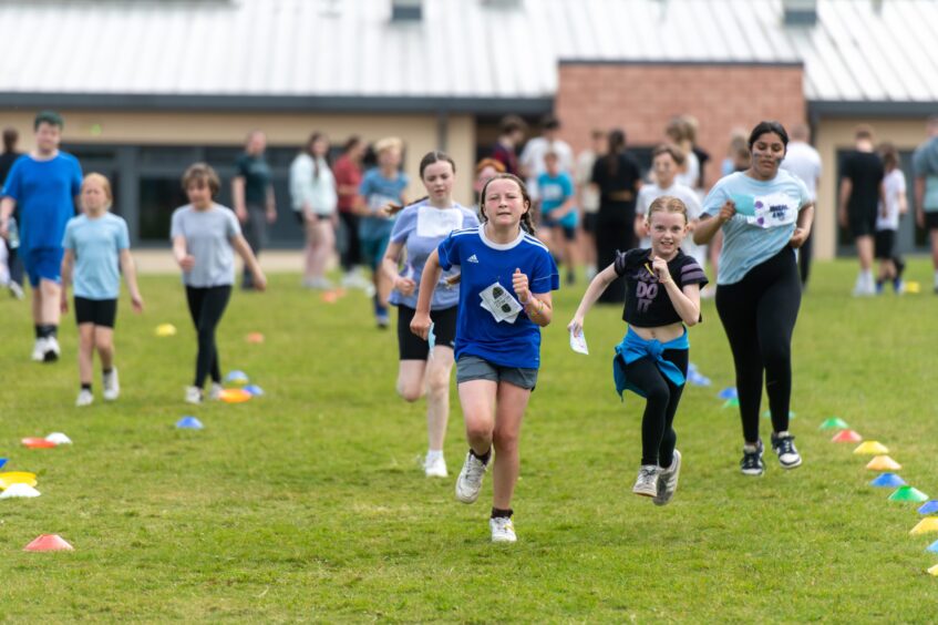 Langlands Primary School Race for Charlie in memory of 11-year-old former pupil.