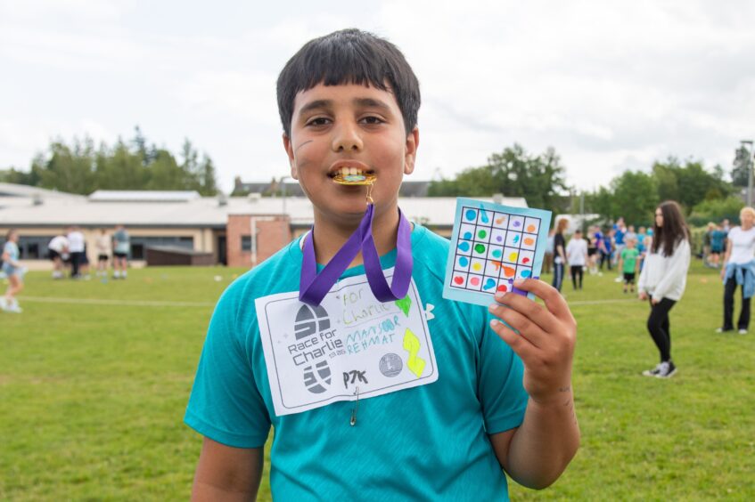 Langlands Primary School Race for Charlie in memory of 11-year-old former pupil.