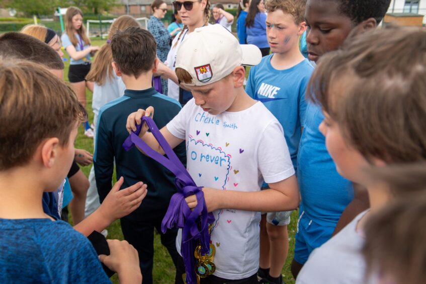 Langlands Primary School Race for Charlie in memory of 11-year-old former pupil.