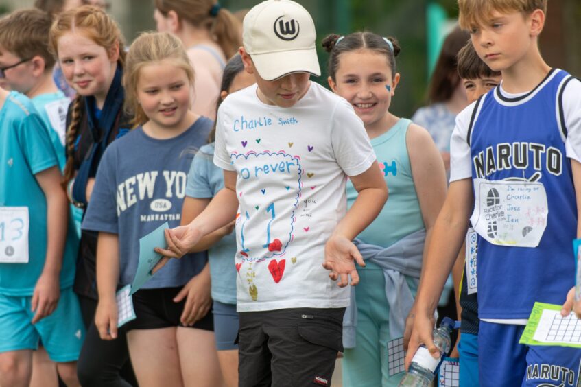 Langlands Primary School Race for Charlie in memory of 11-year-old former pupil.