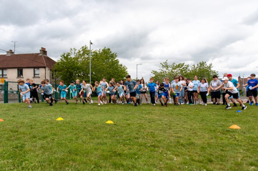 Langlands Primary School Race for Charlie in memory of 11-year-old former pupil.