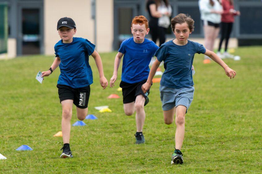 Langlands Primary School Race for Charlie in memory of 11-year-old former pupil.
