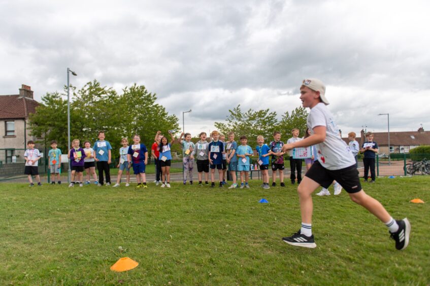 Langlands Primary School Race for Charlie in memory of 11-year-old former pupil.