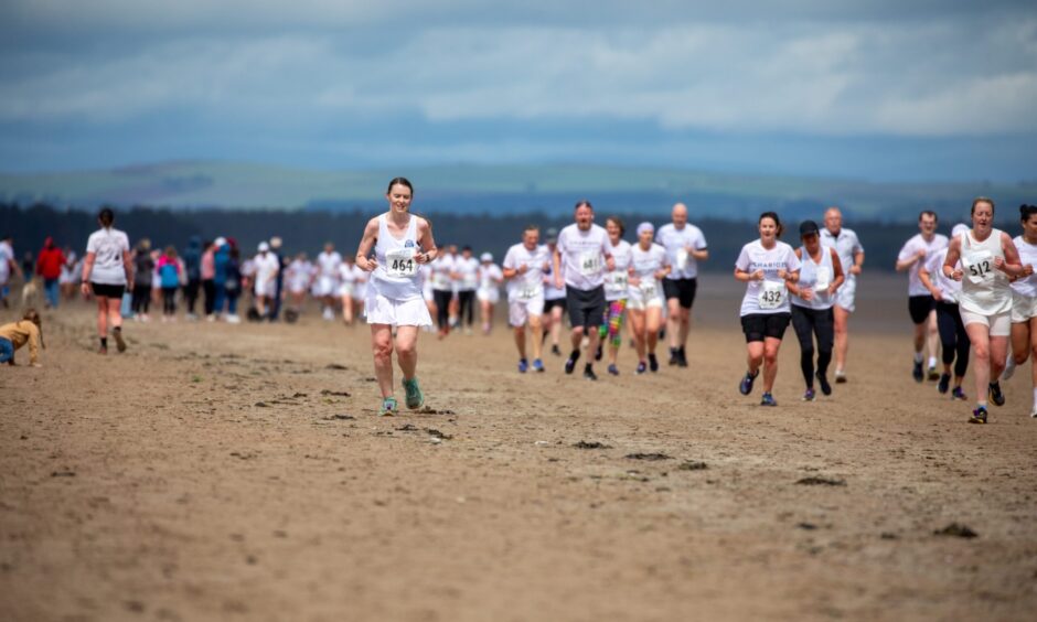 Recreating the Chariots of Fire beach scene