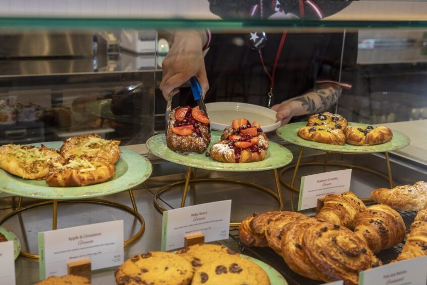 There will be a wide selection of cakes and pastries. 