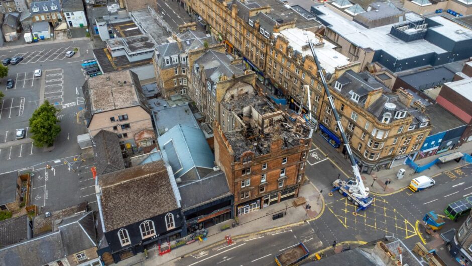 Drone video footage of fire at Scott Street in Perth