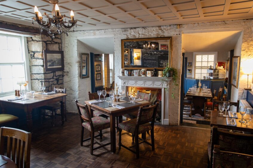Interior of The Kirkstyle Inn in Dunning.