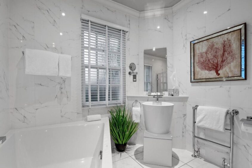 The third bedroom's en suite