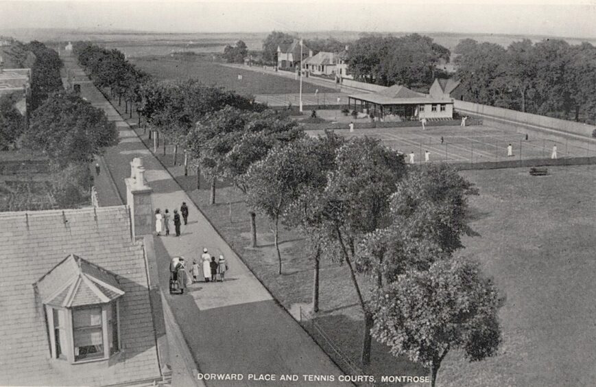 The Dorward Place Tennis courts in Montrose in1930. 