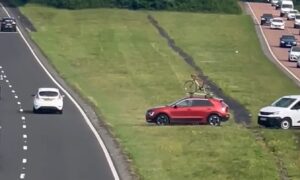 Drivers attempting the dangerous U-turn on the A92.
