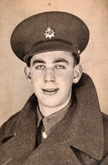 Black and white photo of Walter Smith in military uniform in 1940