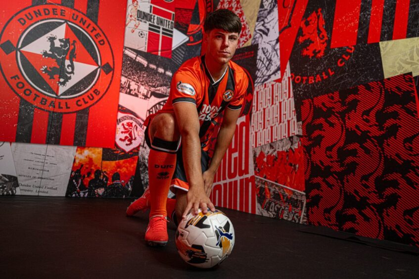 Sam Cleall-Harding is ready to go in the new kit. Image: Richard Wiseman/Dundee United